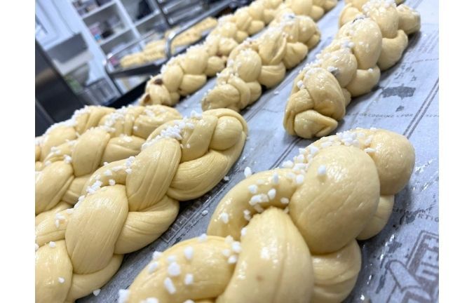 ❗️Jetzt hier vorbestellen - ab 23.10.2025 verfügbar❗️ Striezel groß ca. 500g ohne Rosinen