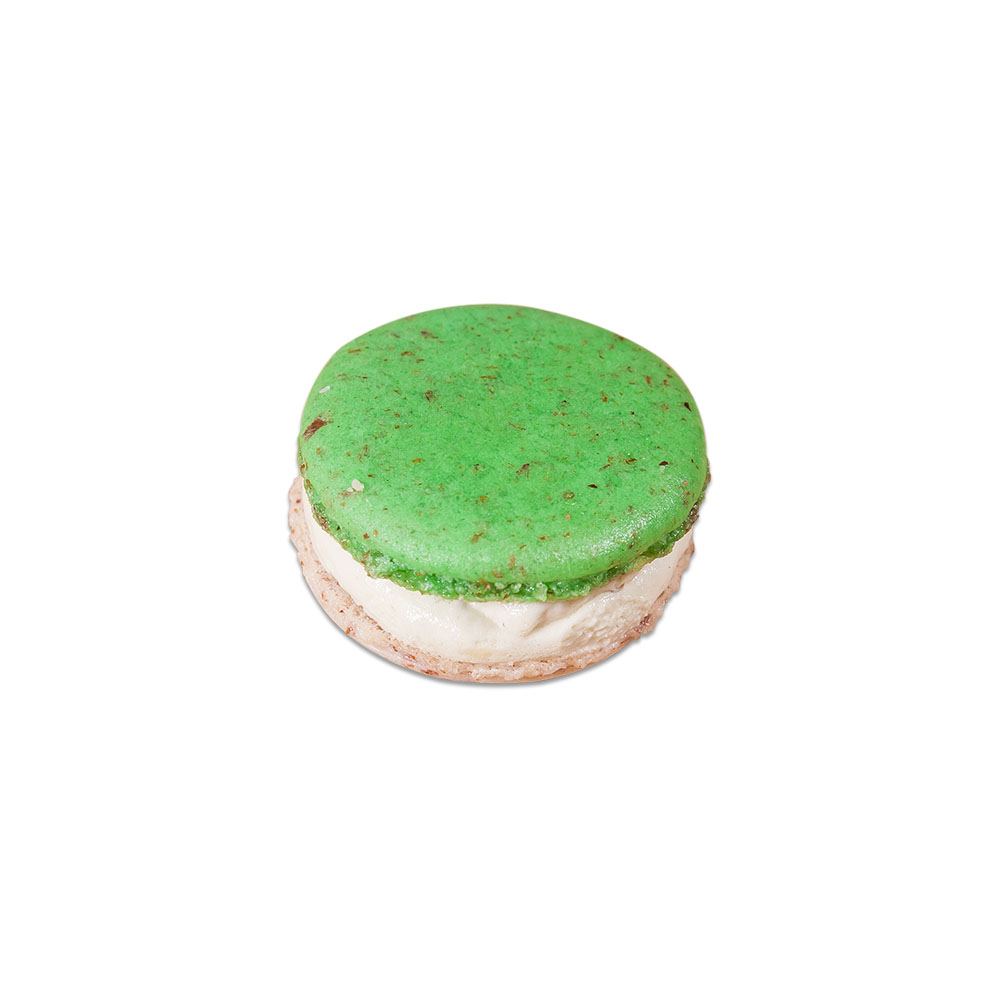 Matcha Macaron